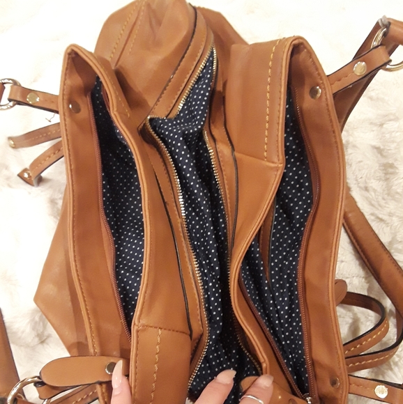 Tan purse - Picture 4 of 7